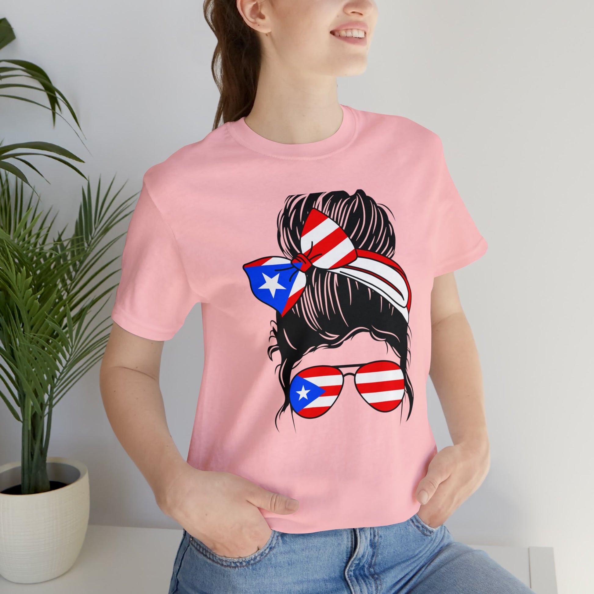 Mom's Life Puerto Rico flag Short Sleeve Tee - numonet